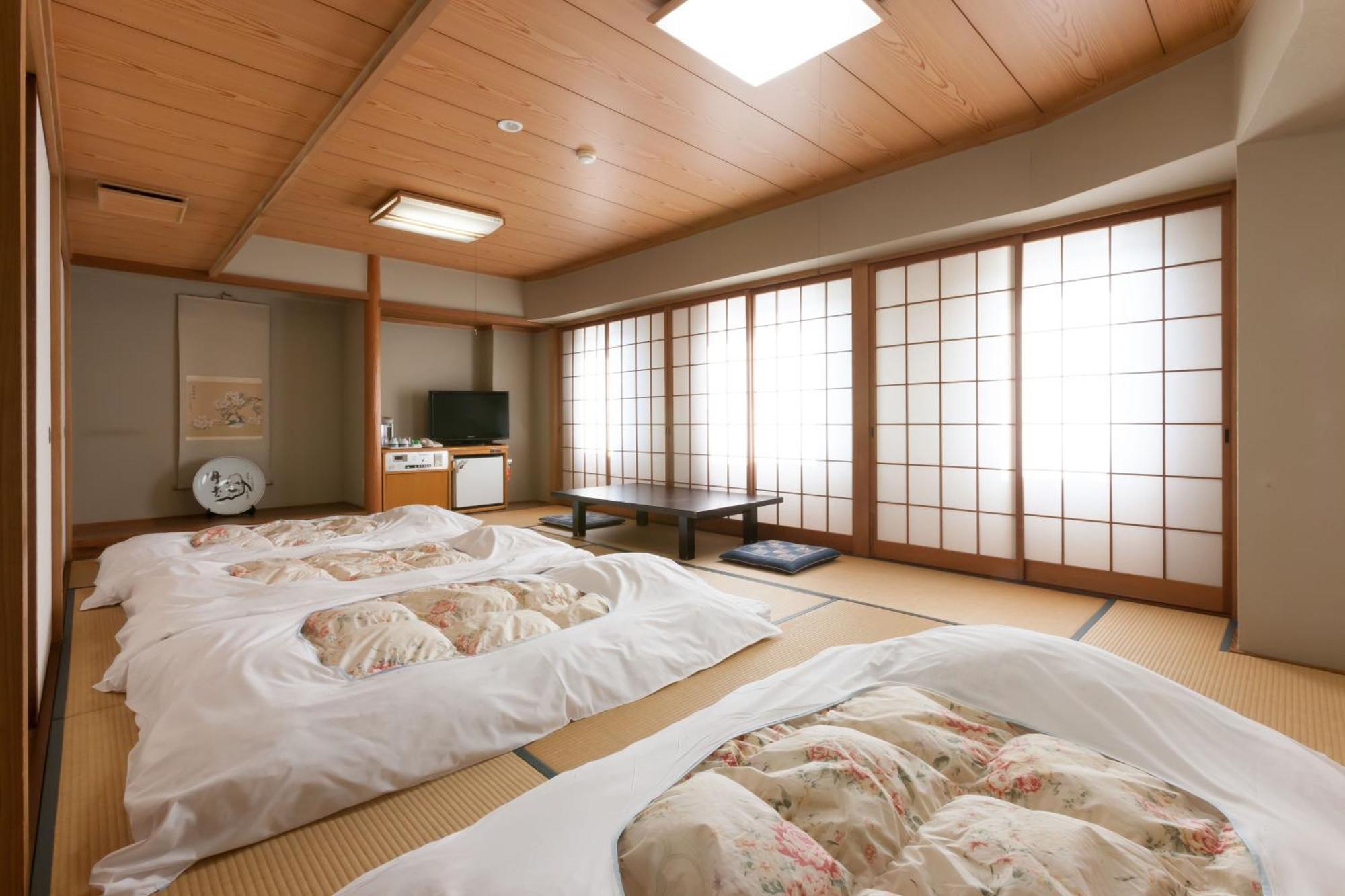 Onomichi Royal Hotel Bagian luar foto