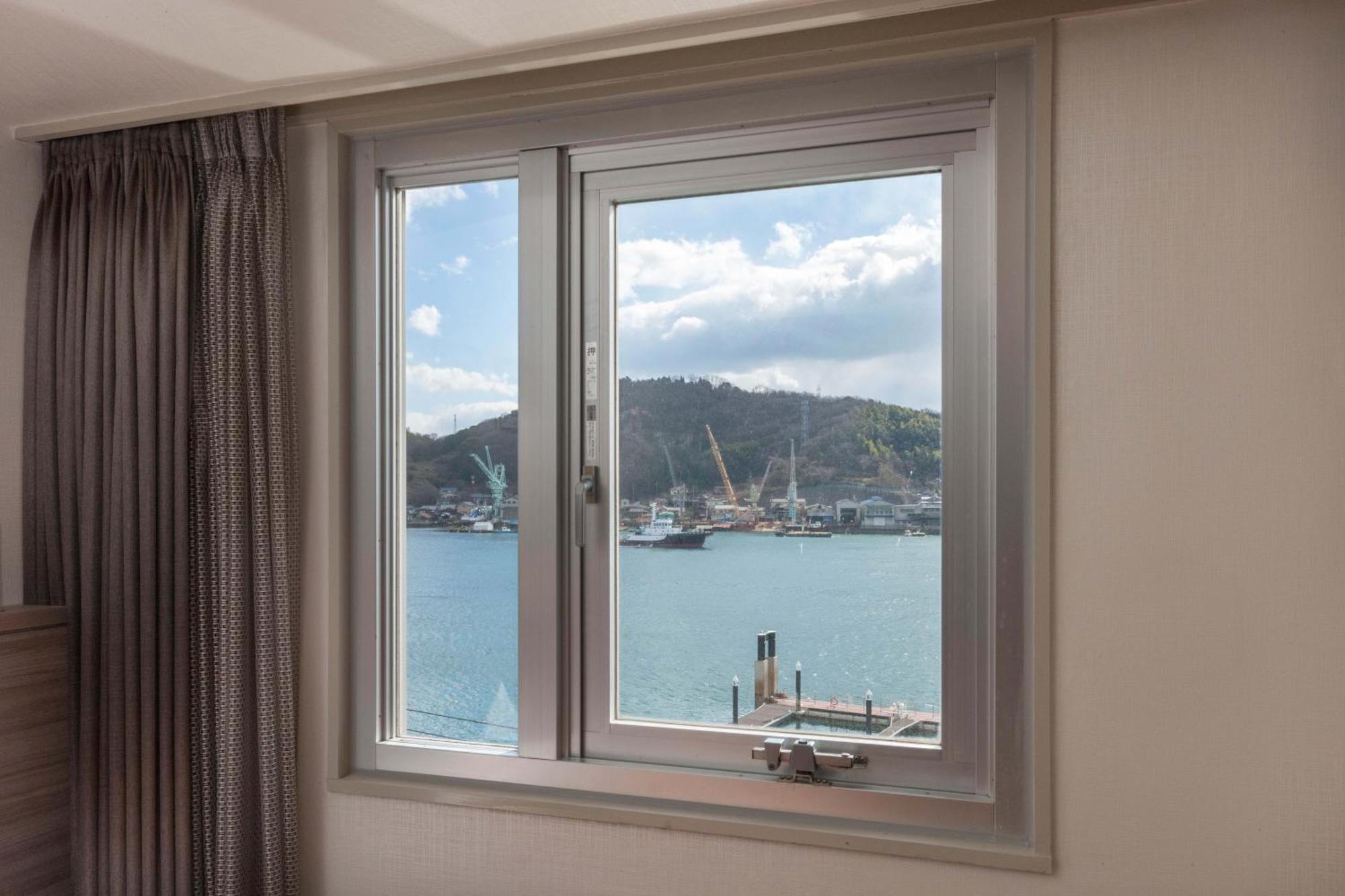 Onomichi Royal Hotel Bagian luar foto