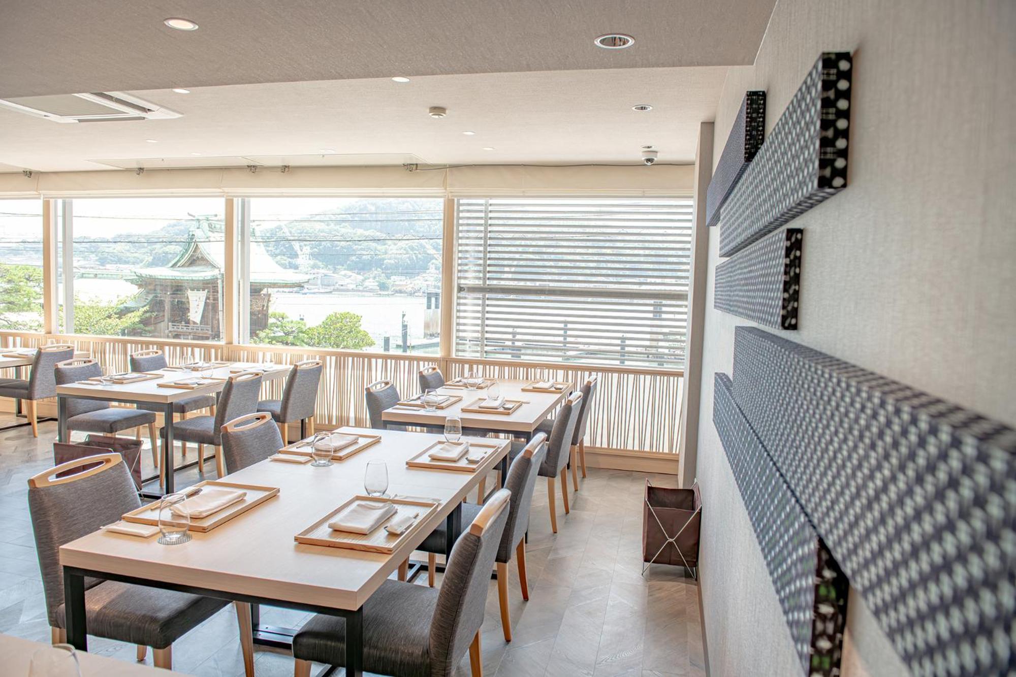 Onomichi Royal Hotel Bagian luar foto